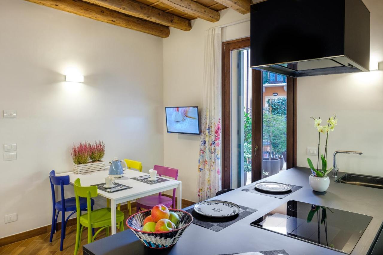 Apartmán La Terrazza In Centro Verona Exteriér fotografie