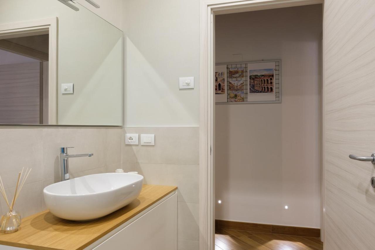 Apartmán La Terrazza In Centro Verona Exteriér fotografie