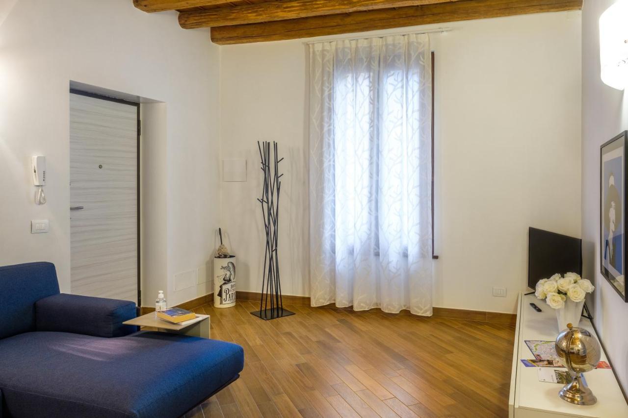 Apartmán La Terrazza In Centro Verona Exteriér fotografie